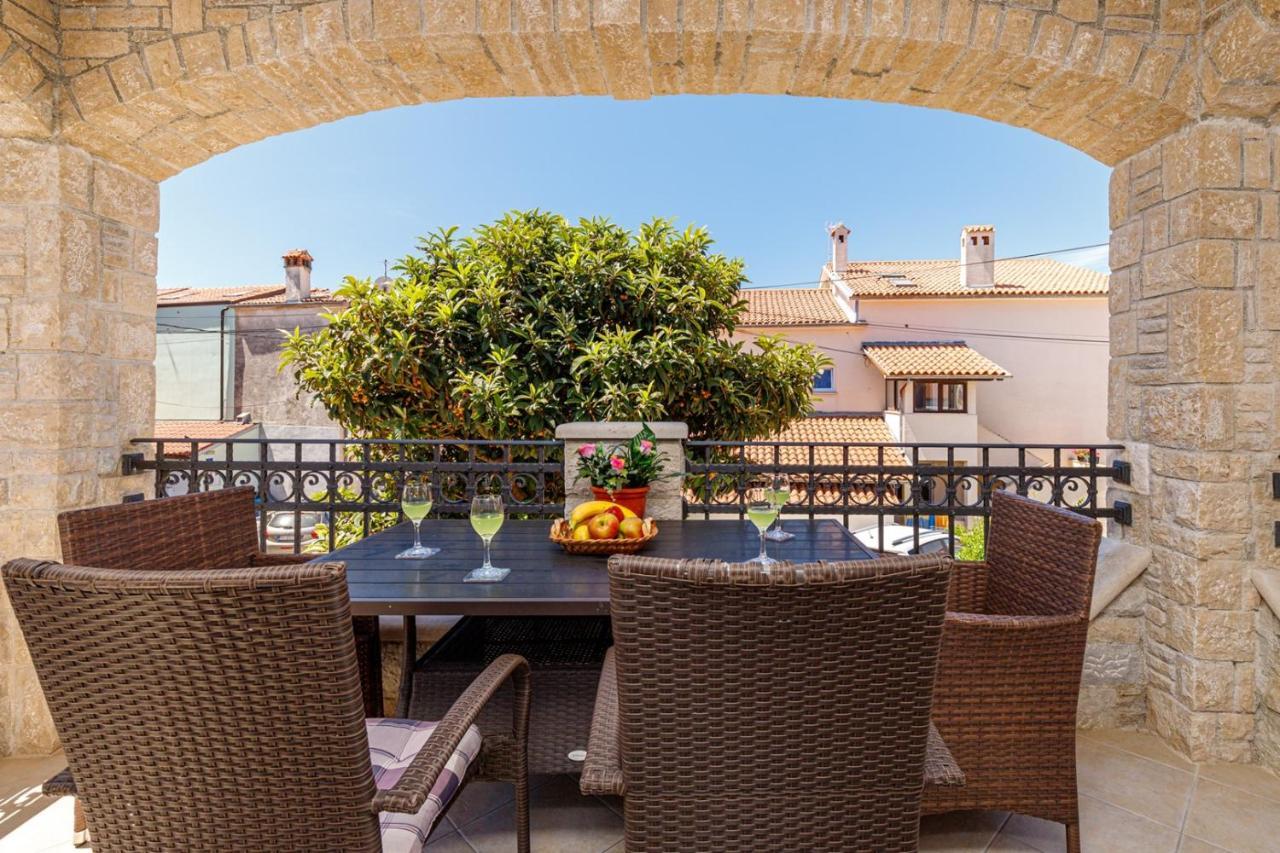 Apartments Mirjana Μεντουλίν Εξωτερικό φωτογραφία