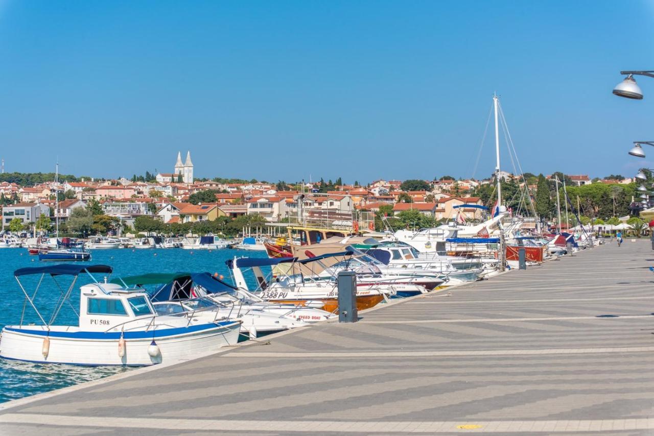 Apartments Mirjana Μεντουλίν Εξωτερικό φωτογραφία