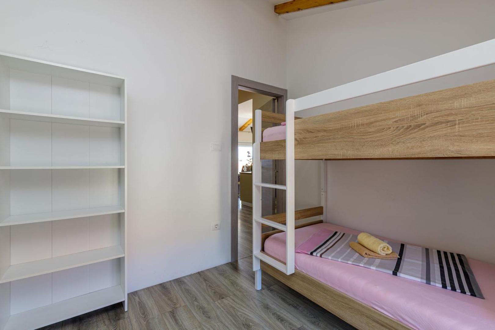 Apartments Mirjana Μεντουλίν Εξωτερικό φωτογραφία